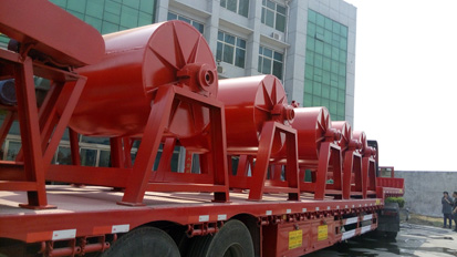 陶瓷球磨機(jī)發(fā)貨1